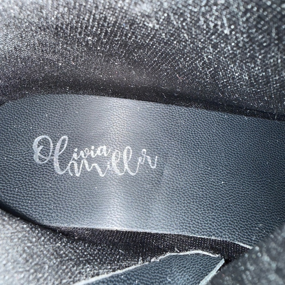 🖤 New! Olivia Miller Faux Patent Leather Low Heel Boots - Picture 6 of 7